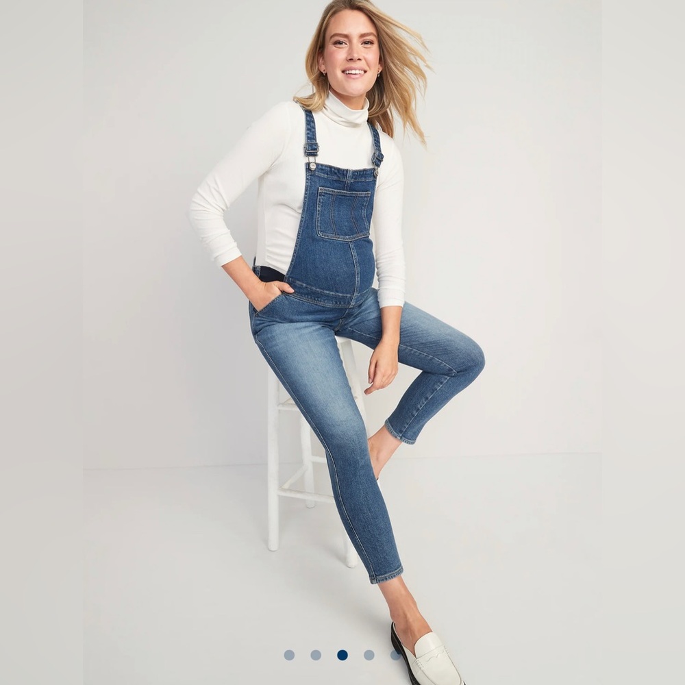 Old Navy Maternity Side-Panel Straight Jean Overalls